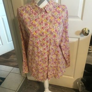 Old Navy floral button blouse